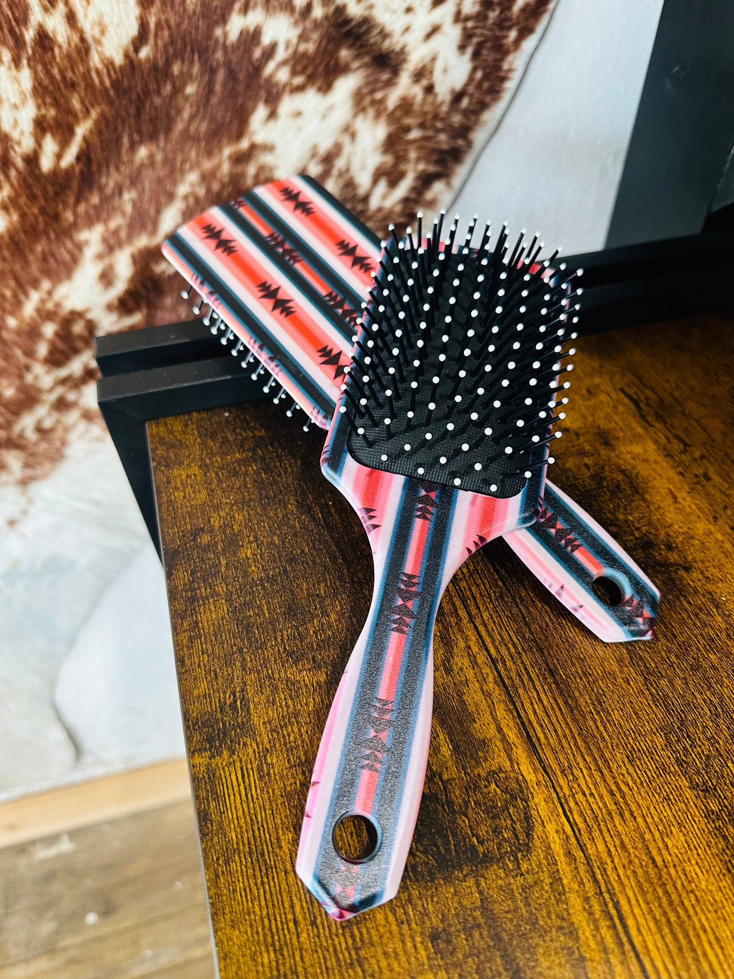 Aztec Paddle Brush